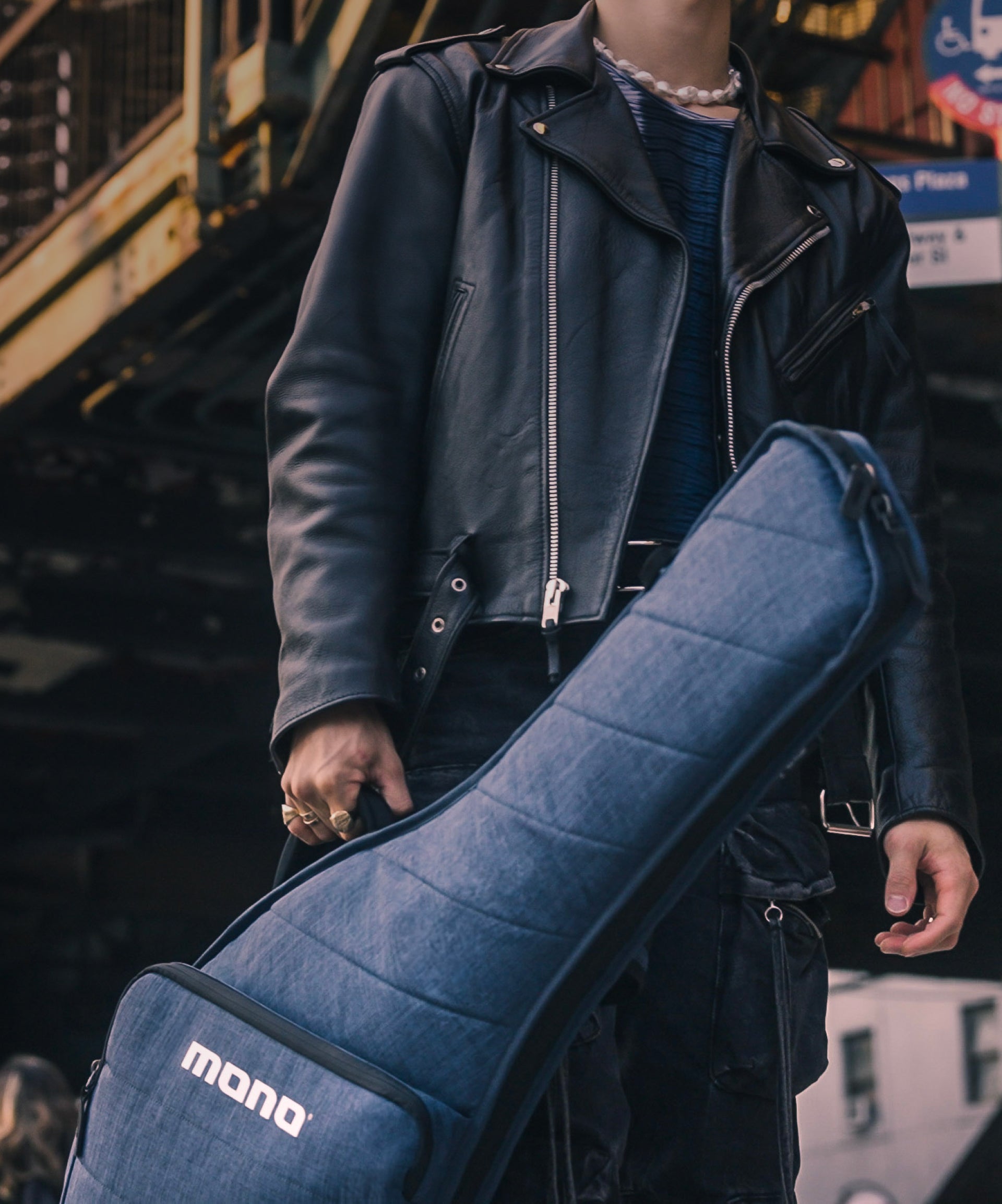 M80 Sleeve® 2.0 – Minimalist and Travel-ready | MONO